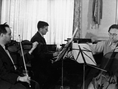 <p>David Oistrakh, Dmitri Shostakovich, and Miloi Sád…</p>