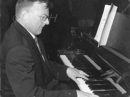 <p>During gramophone recording of the First Piano Con…</p>