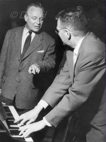 <p>With André Cluytens during a rehearsal.</p>