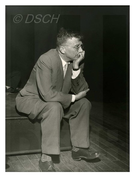<p>Dmitri Shostakovich in Paris, 1958</p>